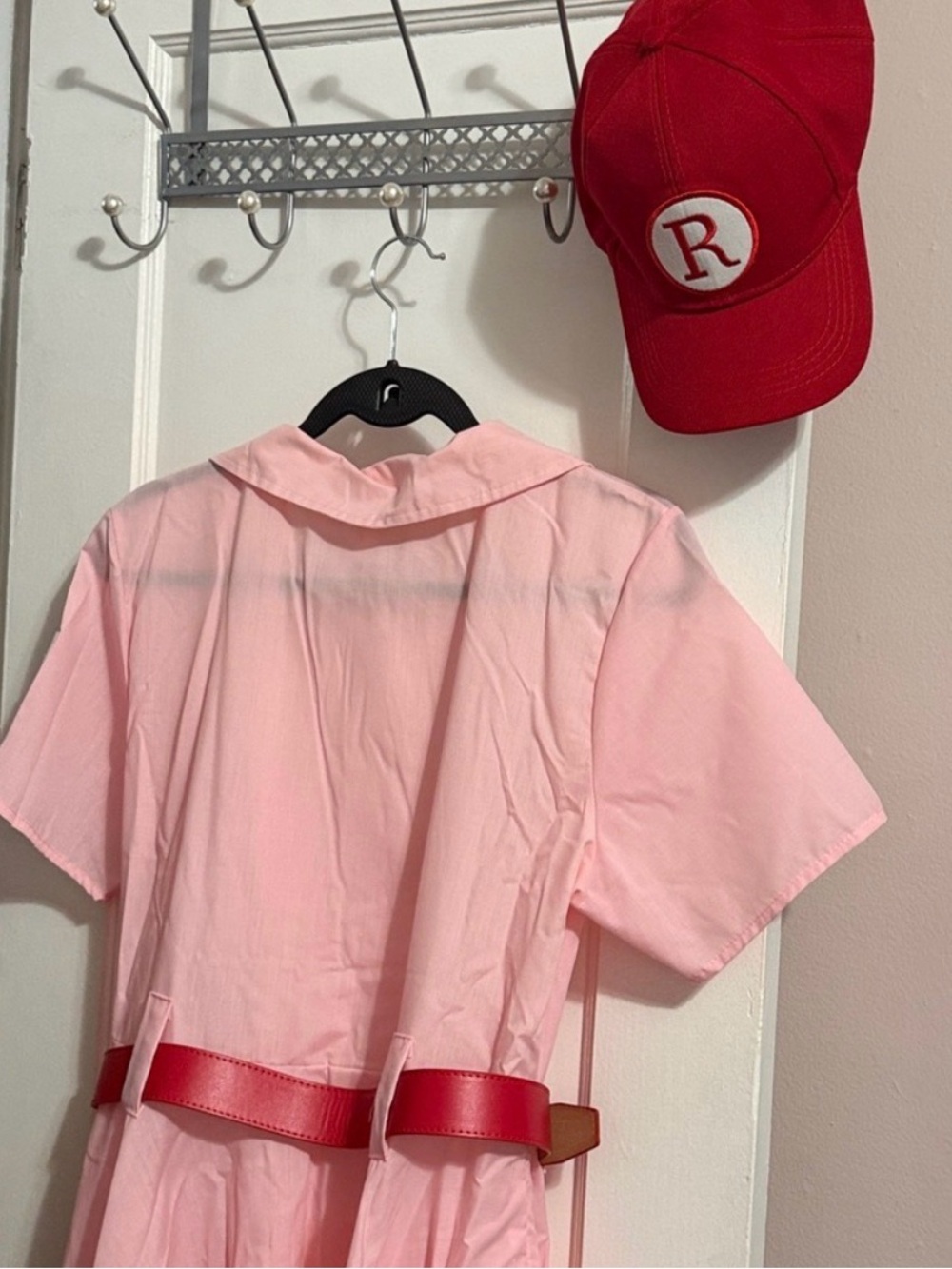 A League of Their Own Women’s Baseball Costume Cap Red Knee-High Socks Halloween - Picture 10 of 15